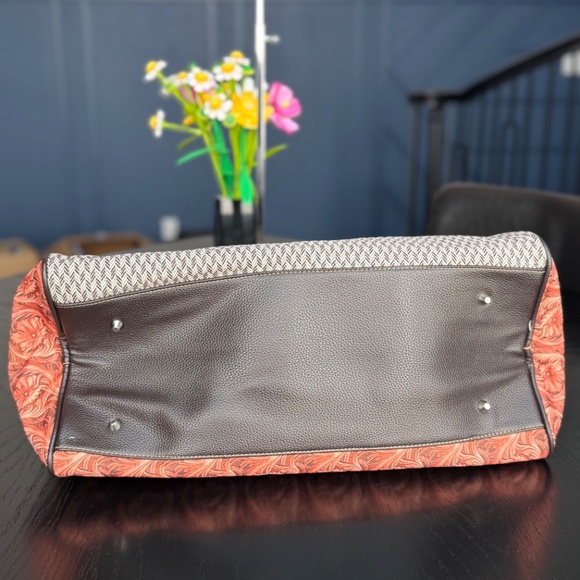 American Bling by Montana West Weekender Bag NWT - Picture 5 of 6
